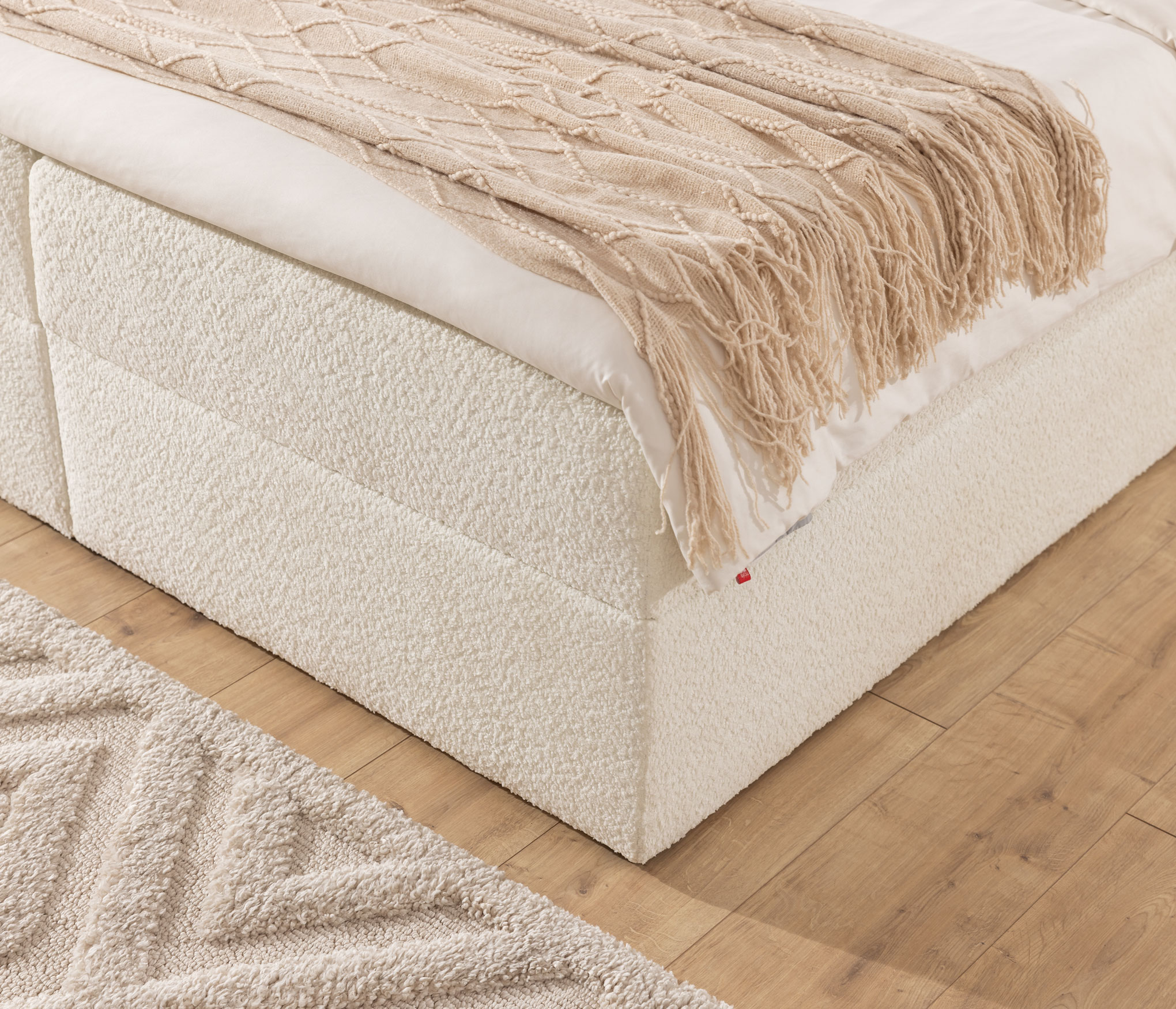 Boxspringbett 160x200 Luna Boxspringbett 200x200 Luna Boxspringbett 120x200 Luna Boxspringbett 160x200 Luna Boxspringbett 140x200 Luna Boxspringbett 180x200 Luna detal